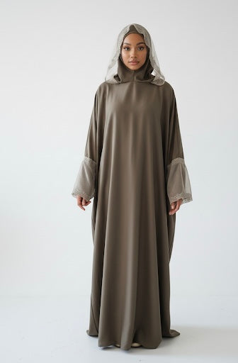 One-Piece Full Length Lace Jilbab — Green